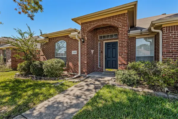 109 N Rolling Meadows Drive, Wylie, TX 75098