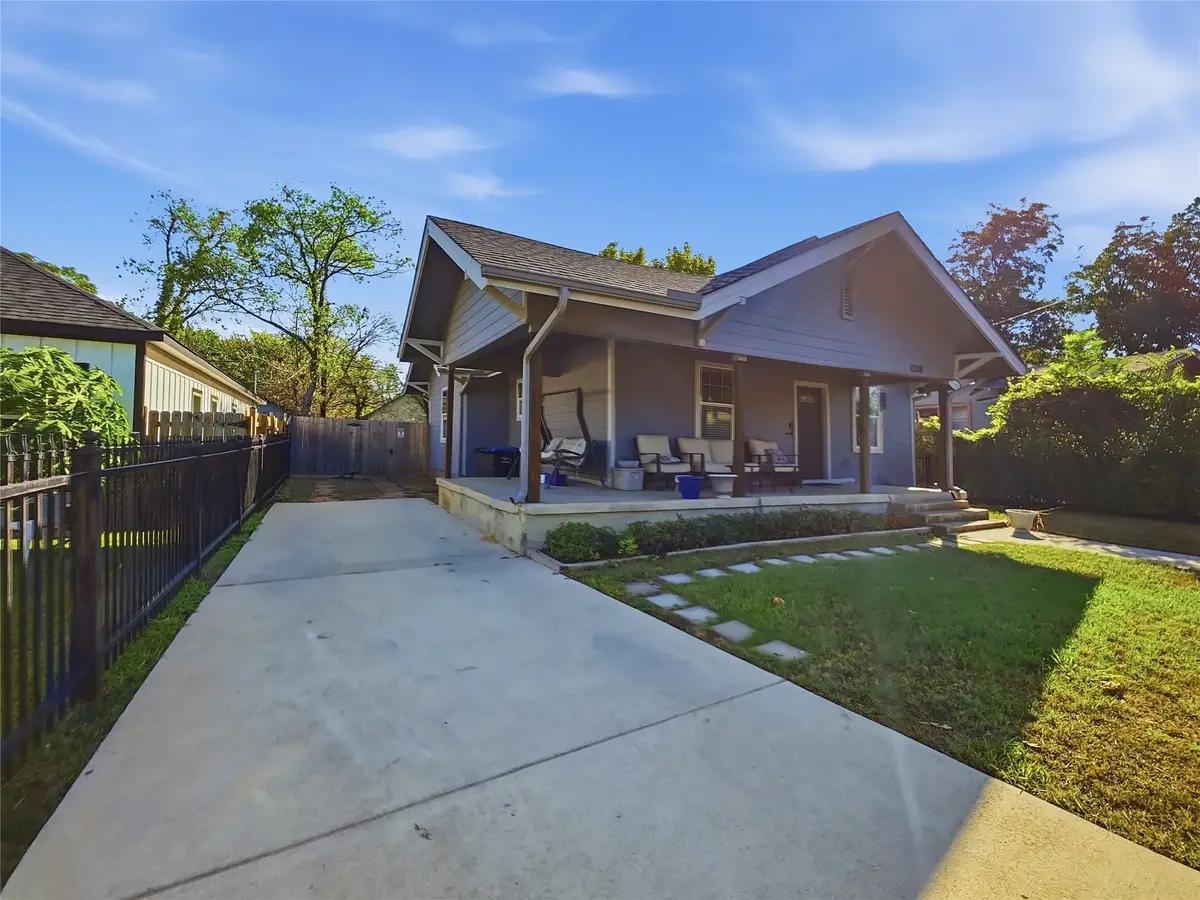1328 Elmwood Avenue, Fort Worth, TX 76104 - #1