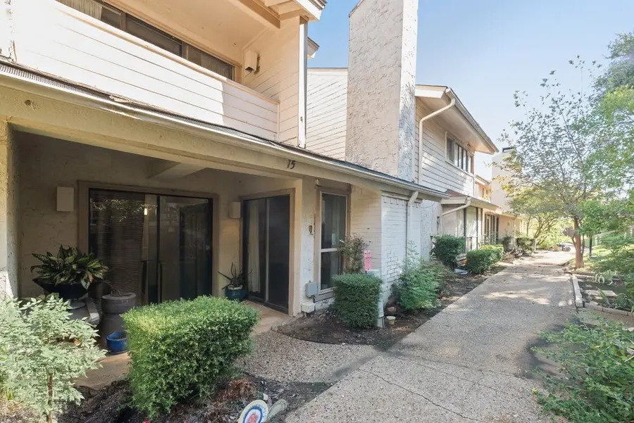 15 Oakbrook Drive, Lewisville, TX 75057 - #3
