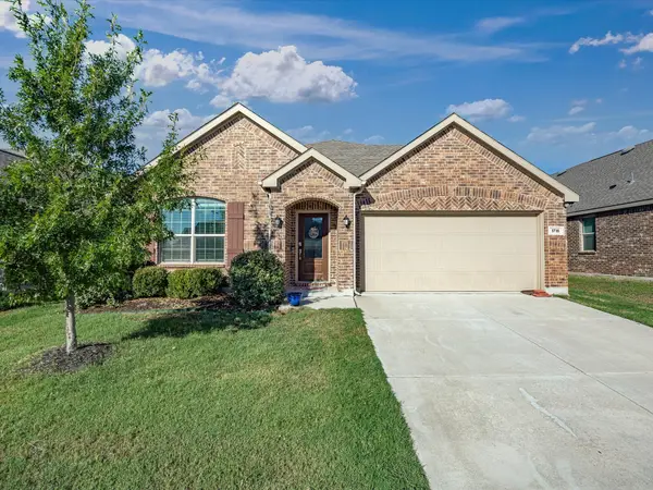 1716 Adams Drive, Little Elm, TX 75068