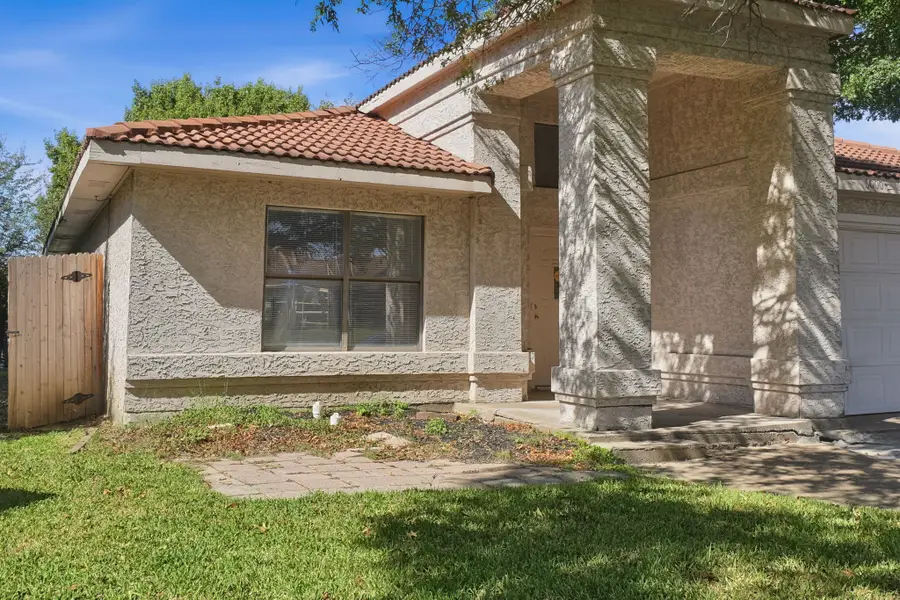 6000 Lavaca Drive, Arlington, TX 76018 - #3