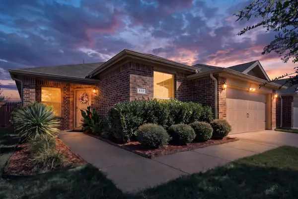 837 Walls Boulevard, Crowley, TX 76036