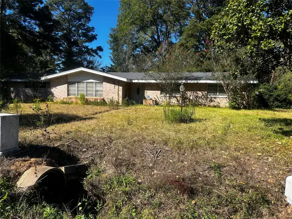 501 E Carolina Avenue, Plain Dealing, LA 71064