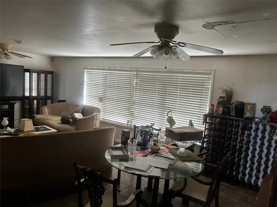 501 E Carolina Avenue, Plain Dealing, LA 71064 - #2