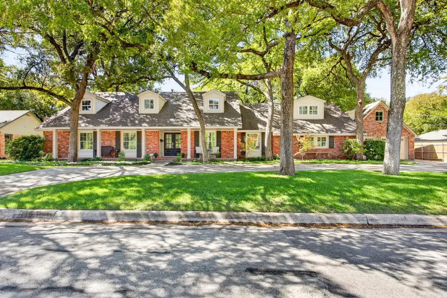 3804 Overton Park Drive W, Fort Worth, TX 76109 - #3