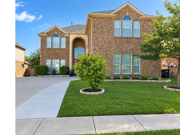11936 Summerwind Drive, Fort Worth, TX 76244