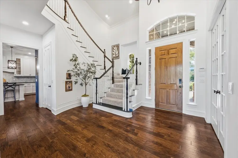 830 Parkwood Court, McKinney, TX 75072 - #2