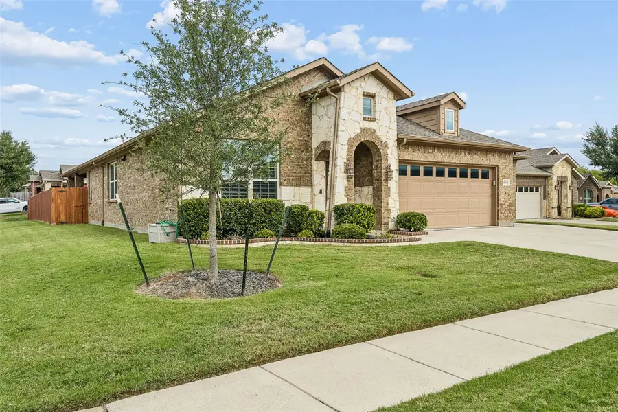 501 Neils Court, Arlington, TX 76002 - #2