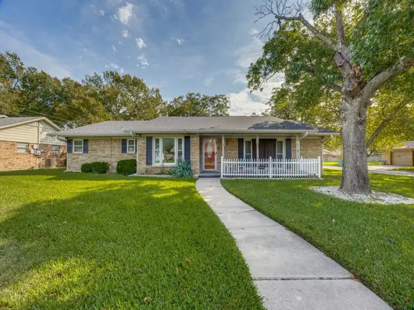 400 Rosedale Drive, Gainesville, TX 76240