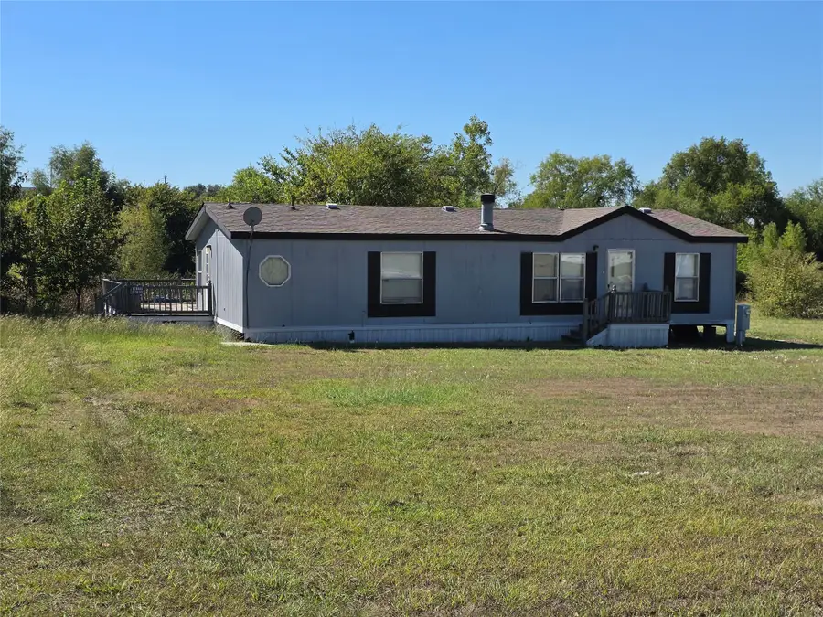 5905 Texas Street, Joshua, TX 76058 - #2