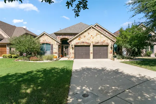 8121 Rock Elm Road, Fort Worth, TX 76131