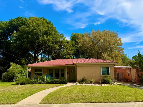 816 S Dixon Street, Gainesville, TX 76240