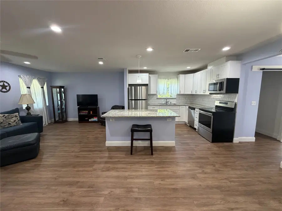 816 S Dixon Street, Gainesville, TX 76240 - #2