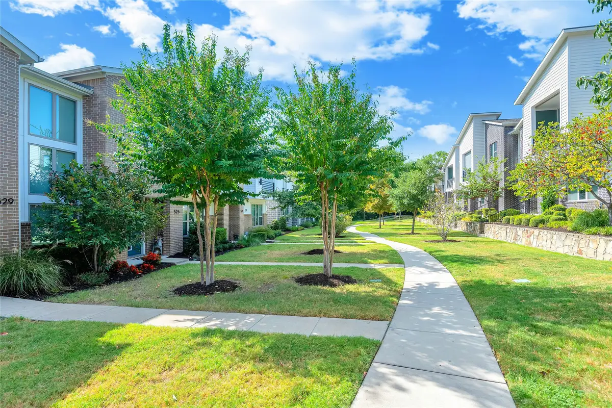 525 Division Street, Plano, TX 75075 - #1