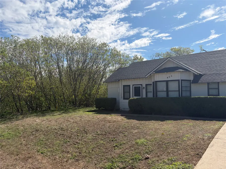 405 Cherry Street, Forreston, TX 76041 - #2
