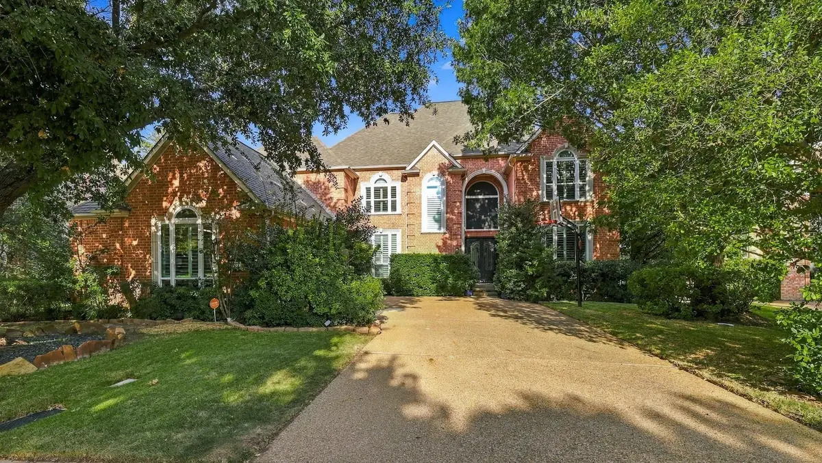 2122 Clearspring Drive N, Irving, TX 75063 - #1