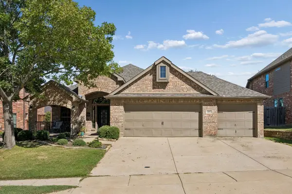 12852 Lizzie Place, Fort Worth, TX 76244