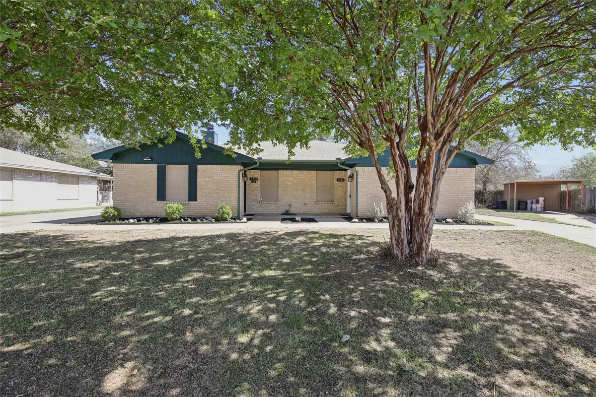 7724 Jennifer Lane, North Richland Hills, TX 76182 - #1