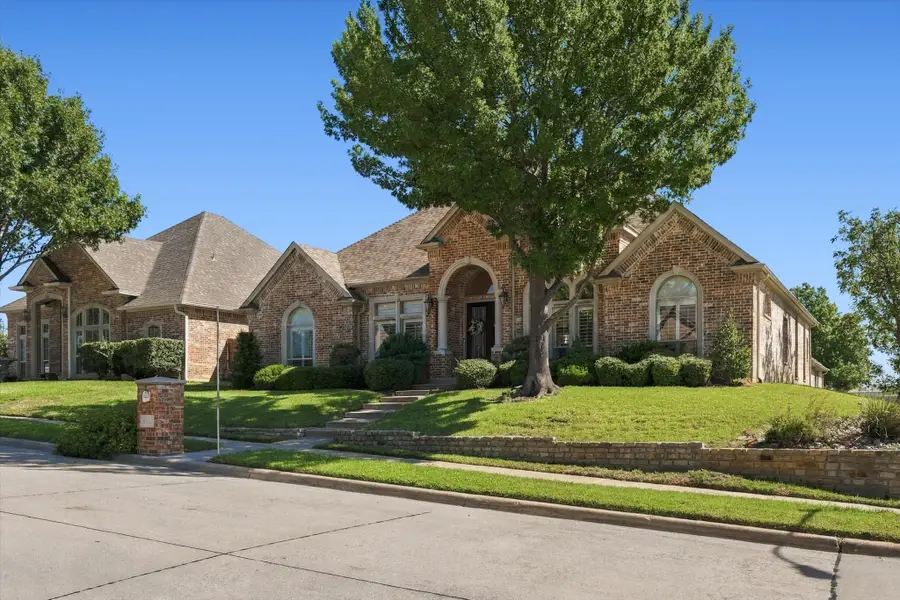 8200 Edgemont Court, North Richland Hills, TX 76182 - #2