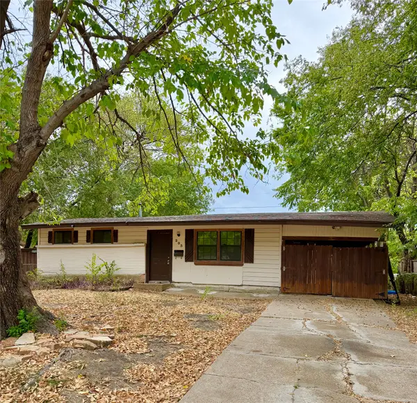 203 Hamden Lane, Mesquite, TX 75149