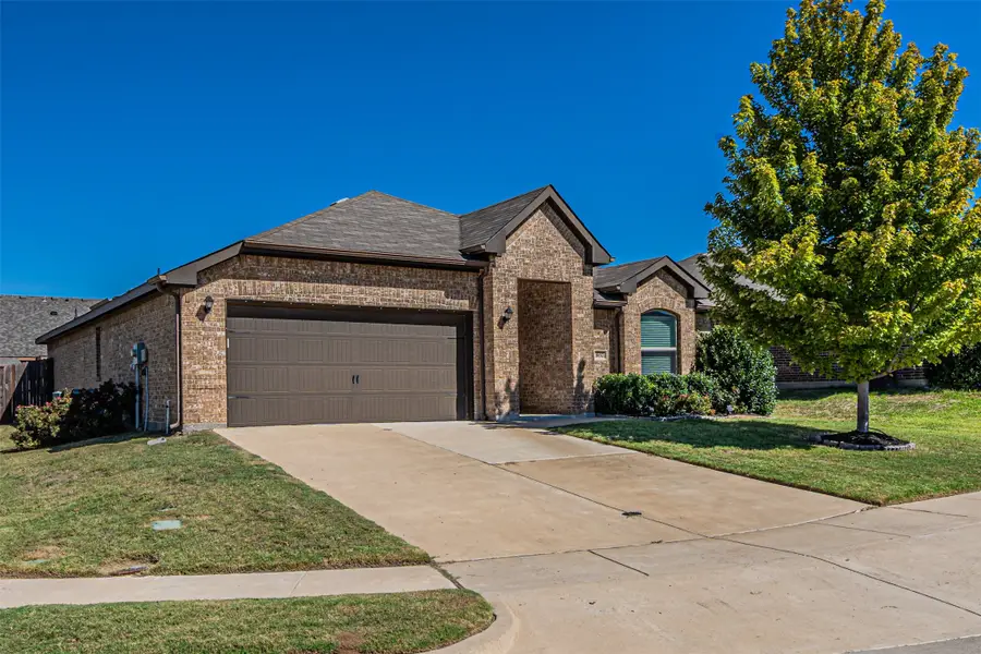 1032 Deer Valley Drive, Weatherford, TX 76087 - #2
