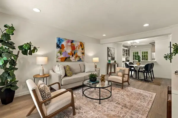 4525 Gilbert Avenue #208, Dallas, TX 75219
