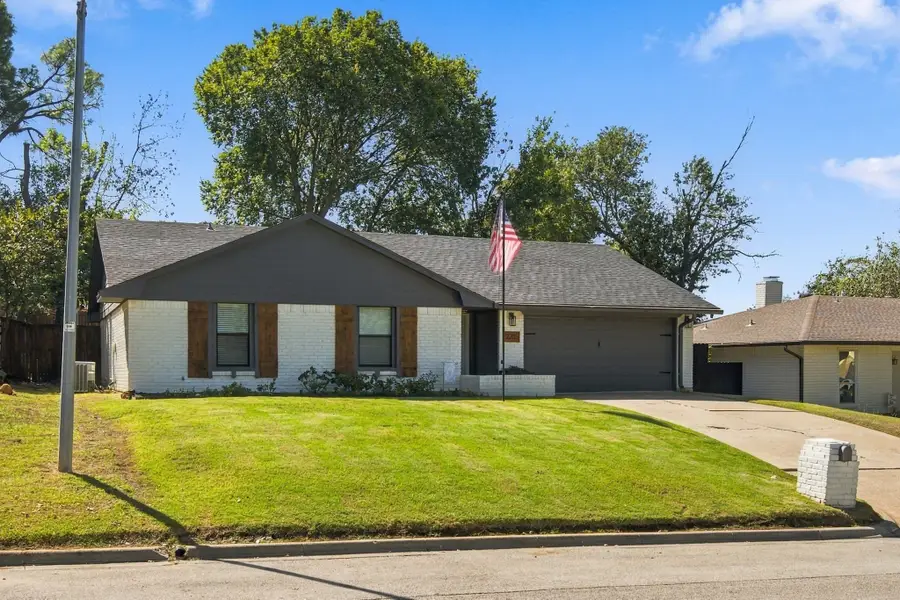 2205 Sierra Drive, Grapevine, TX 76051 - #3