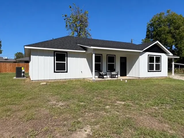 251 E Fort Worth Avenue, Cooper, TX 75432 - #1