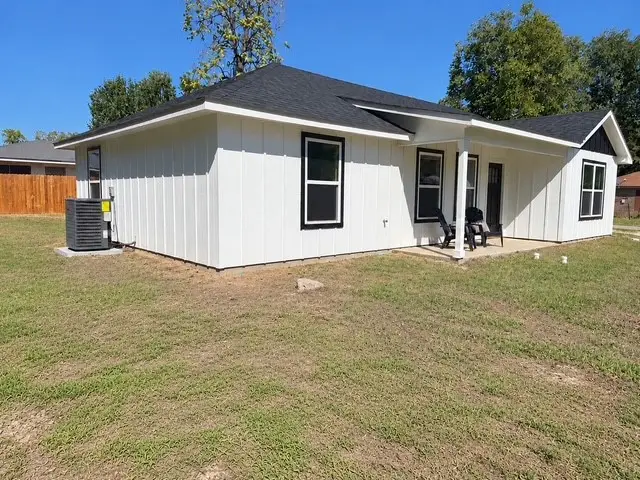 251 E Fort Worth Avenue, Cooper, TX 75432 - #3