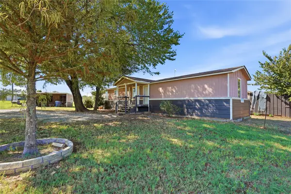103 Woodland Court, Springtown, TX 76082