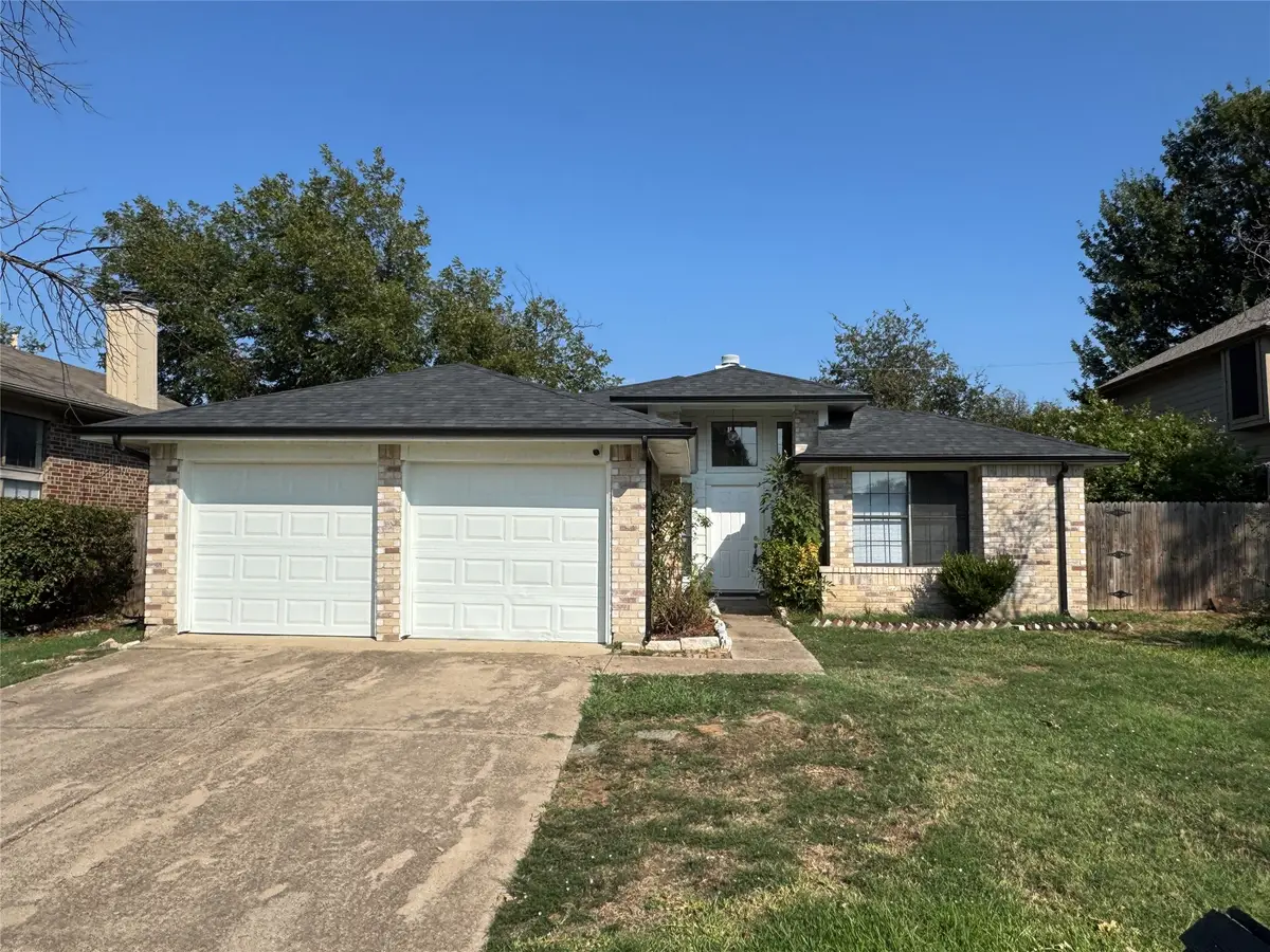 6511 Devine Drive, Arlington, TX 76001 - #1
