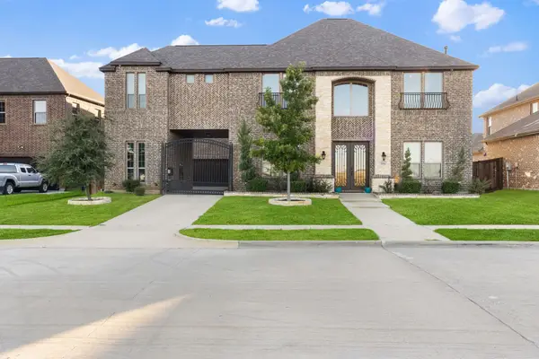 3204 Chambley Lane, Mansfield, TX 76084