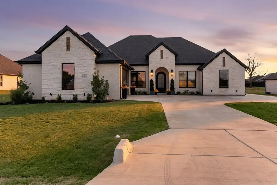 2156 Middlewood Circle, Granbury, TX 76049 - #2