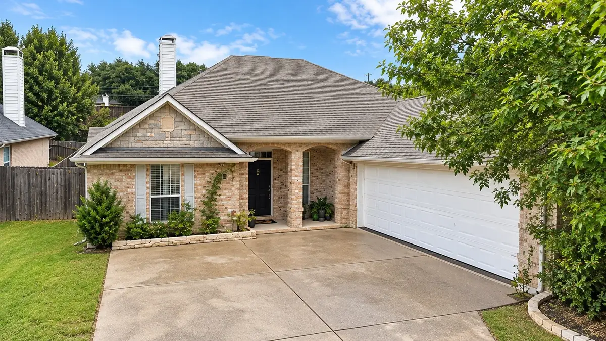 2229 Templeton Drive, Arlington, TX 76006 - #1