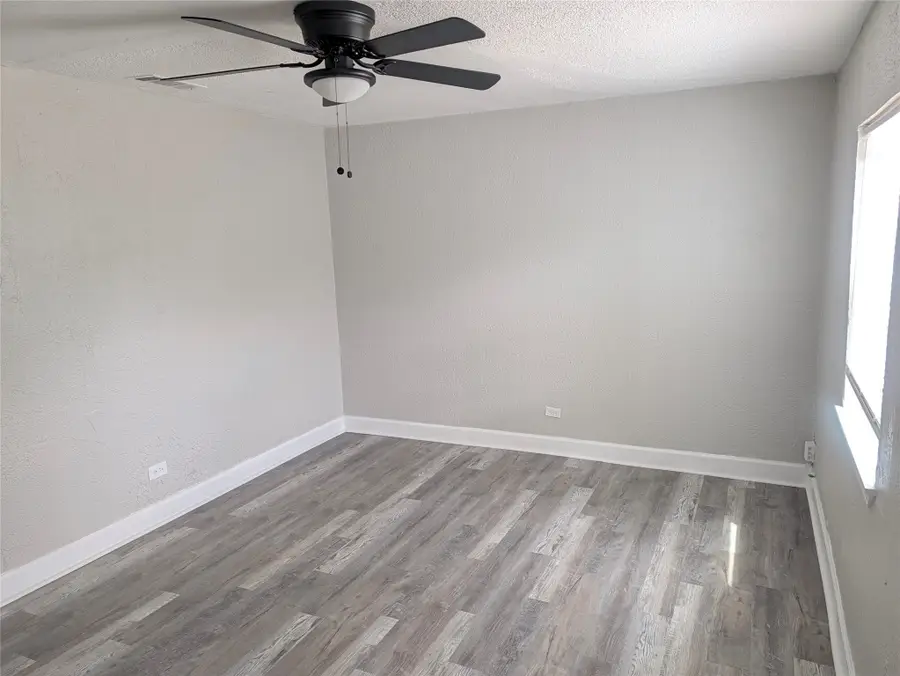 3409 Wood Avenue, Waco, TX 76711 - #2