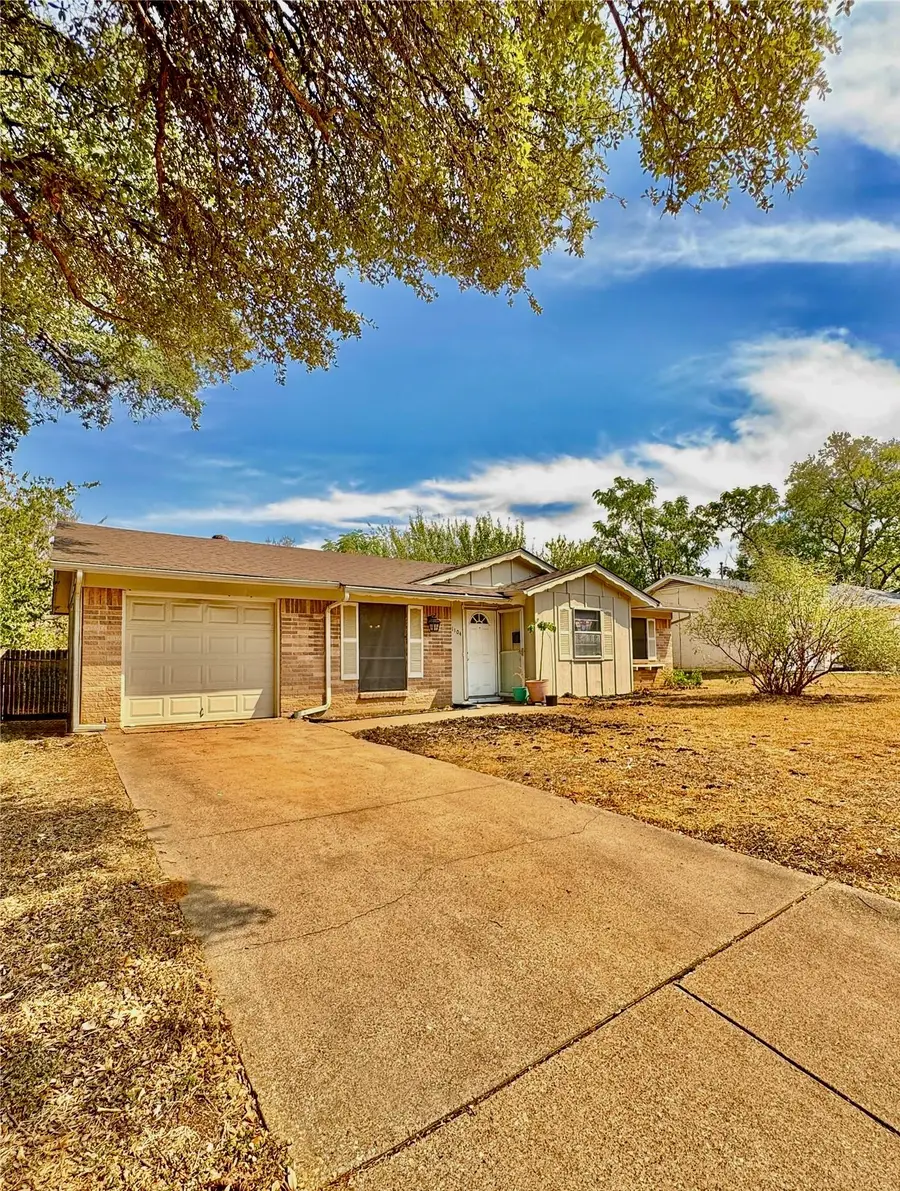 1104 Crane Drive, Euless, TX 76039 - #3