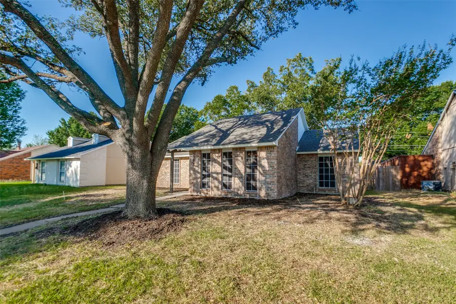 909 Maydelle Lane, Garland, TX 75042 - #2