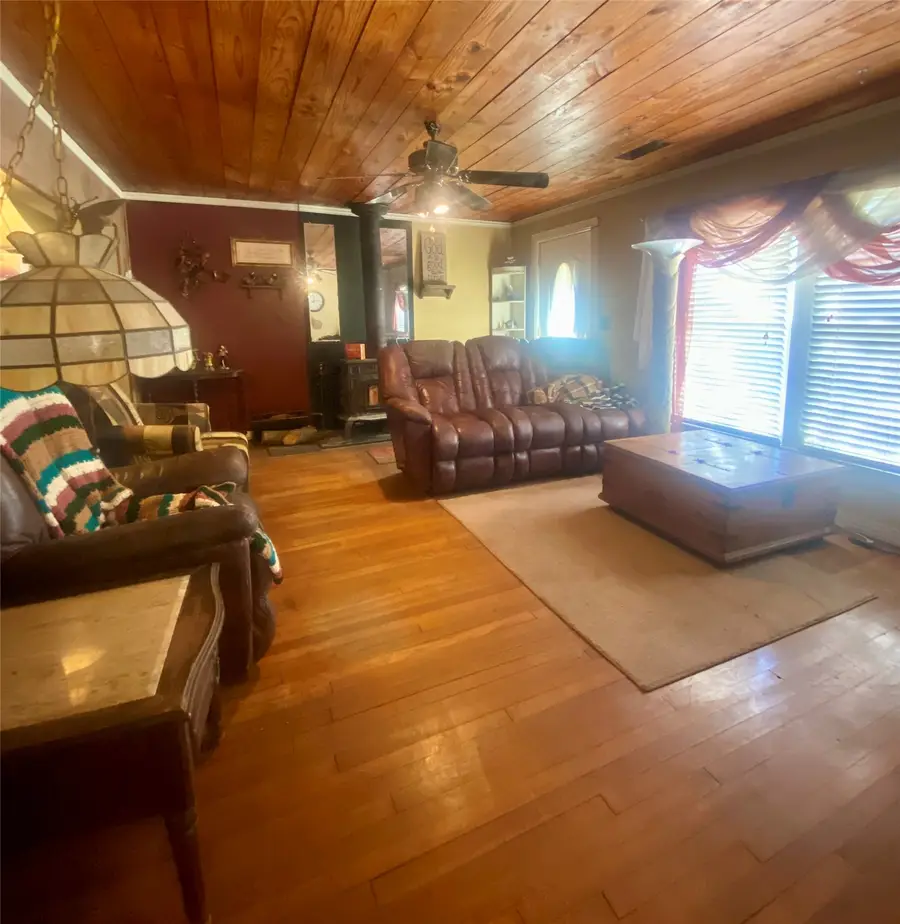 201 N Main, Randolph, TX 75475 - #2