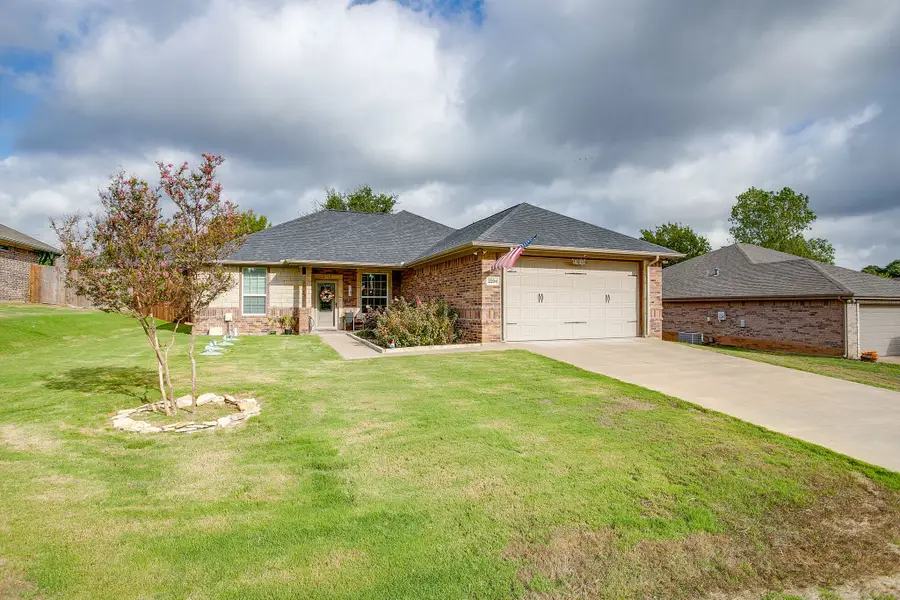2204 Snake River Drive, Granbury, TX 76048 - #2