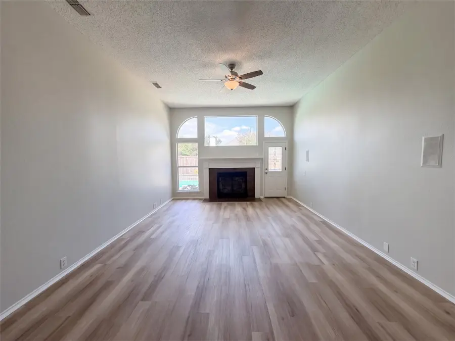 401 Pin Oak Trail, Keller, TX 76248 - #2