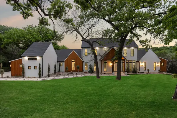 700 Cactus Rio Drive, Weatherford, TX 76087