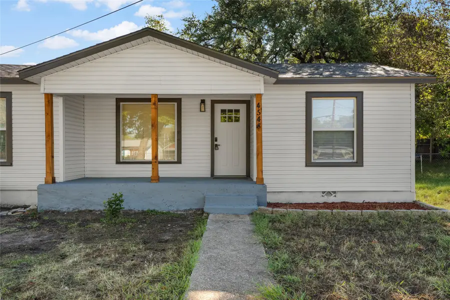 4548 Hodgkins Road, Lake Worth, TX 76135 - #3