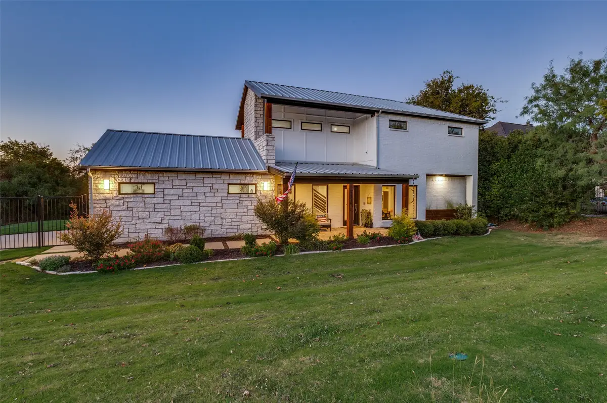 1115 Moonlight Bay Drive, Grand Prairie, TX 75104 - #1