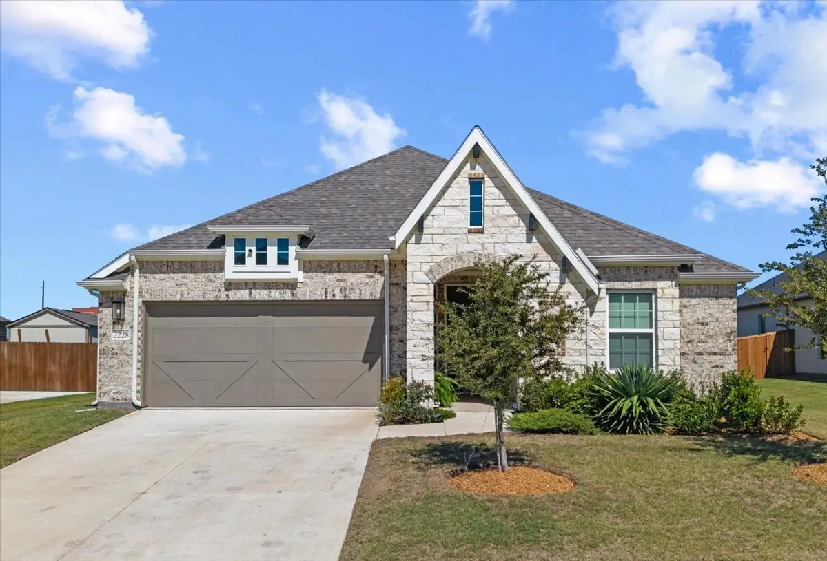 2228 Garnet Drive, Waxahachie, TX 75167 - #1