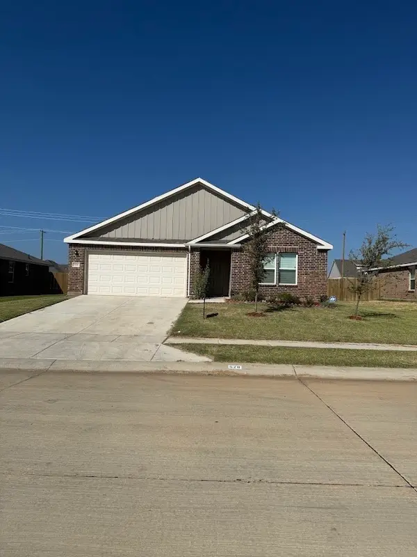 529 Jameson Street, Springtown, TX 76082