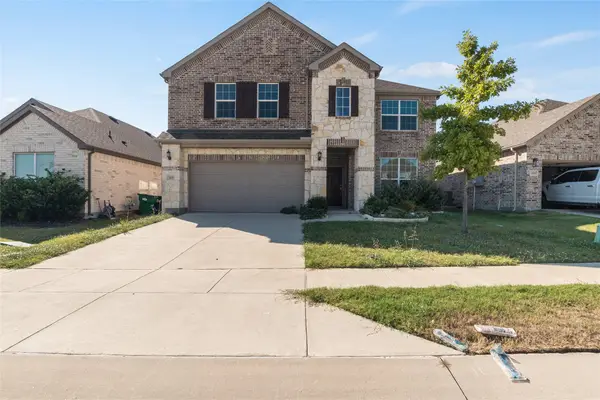 215 Hadley Lane, Fate, TX 75087