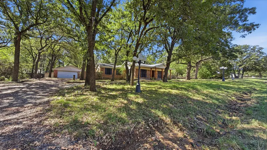 1004 Lakeview Drive, Joshua, TX 76058 - #2