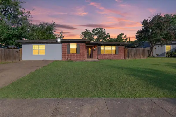 13521 Flagstone Lane, Dallas, TX 75240