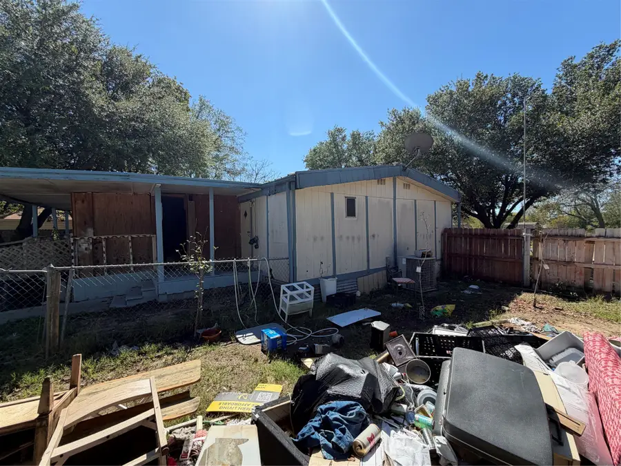 309 Boyd Street, Cleburne, TX 76031 - #3