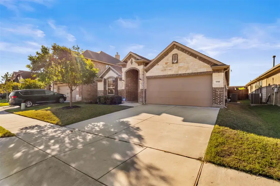 1740 Rio Costilla Road, Fort Worth, TX 76131 - #2